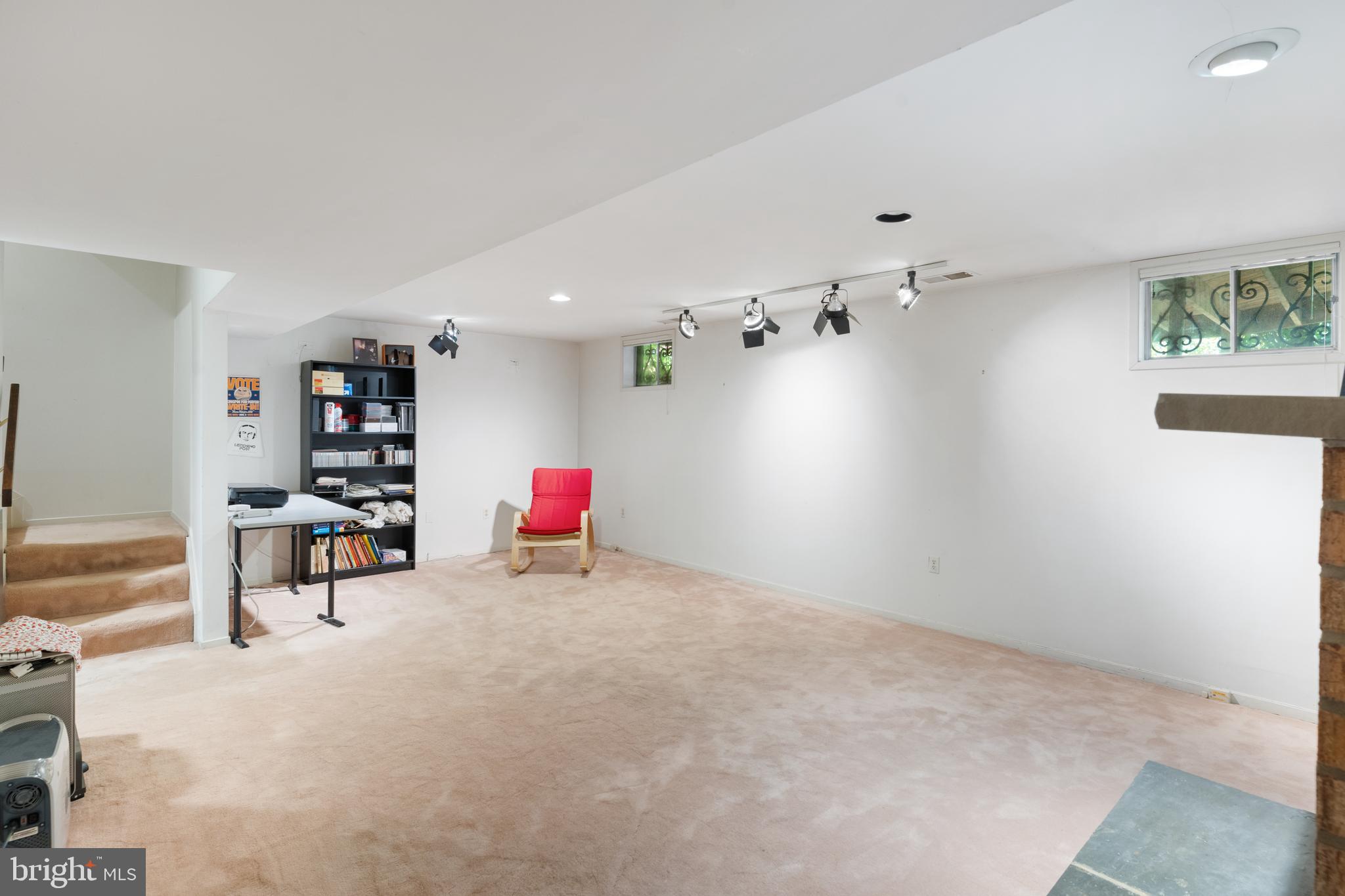 TIMBERLAWN - Residential