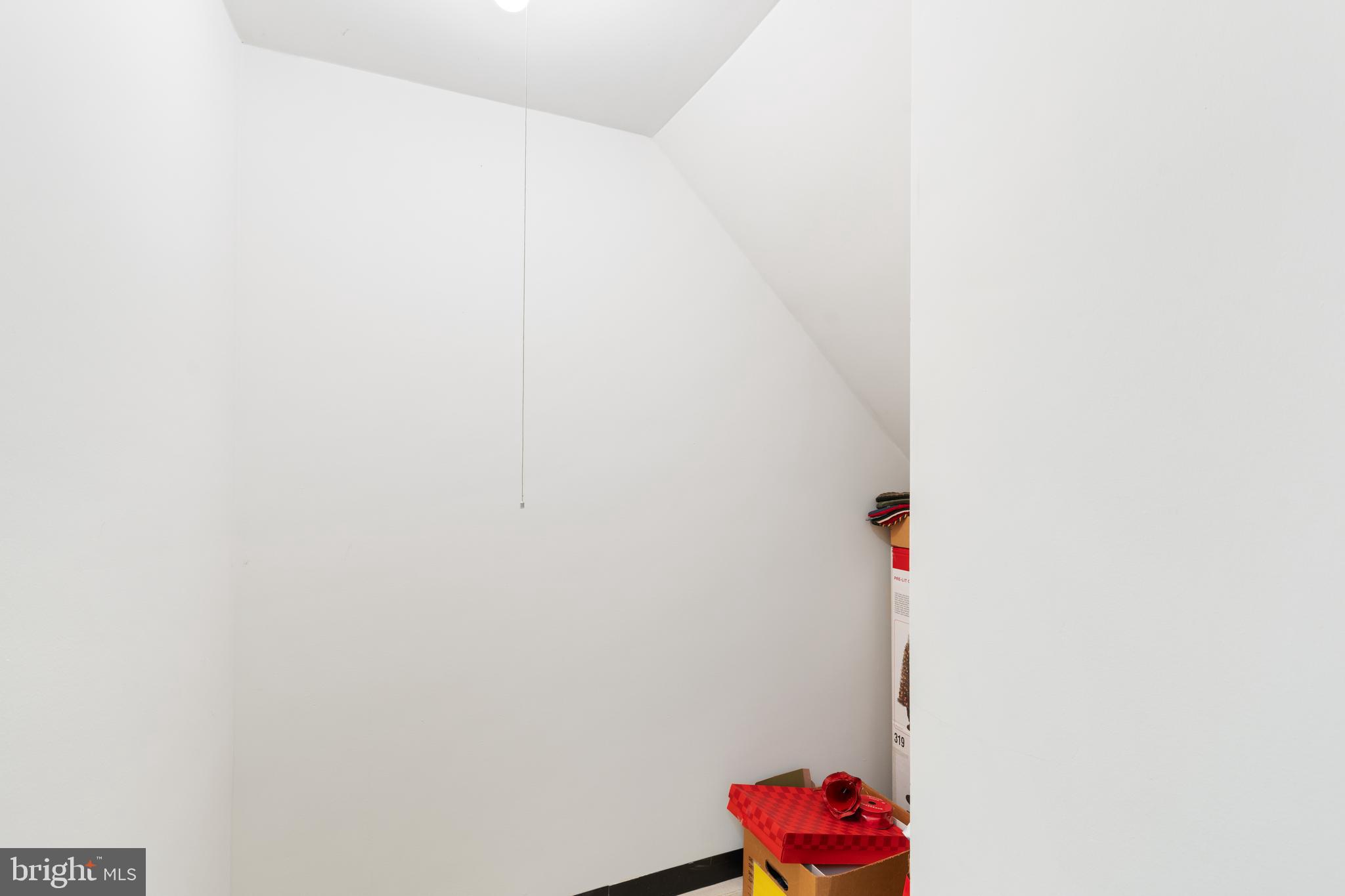 TIMBERLAWN - Residential