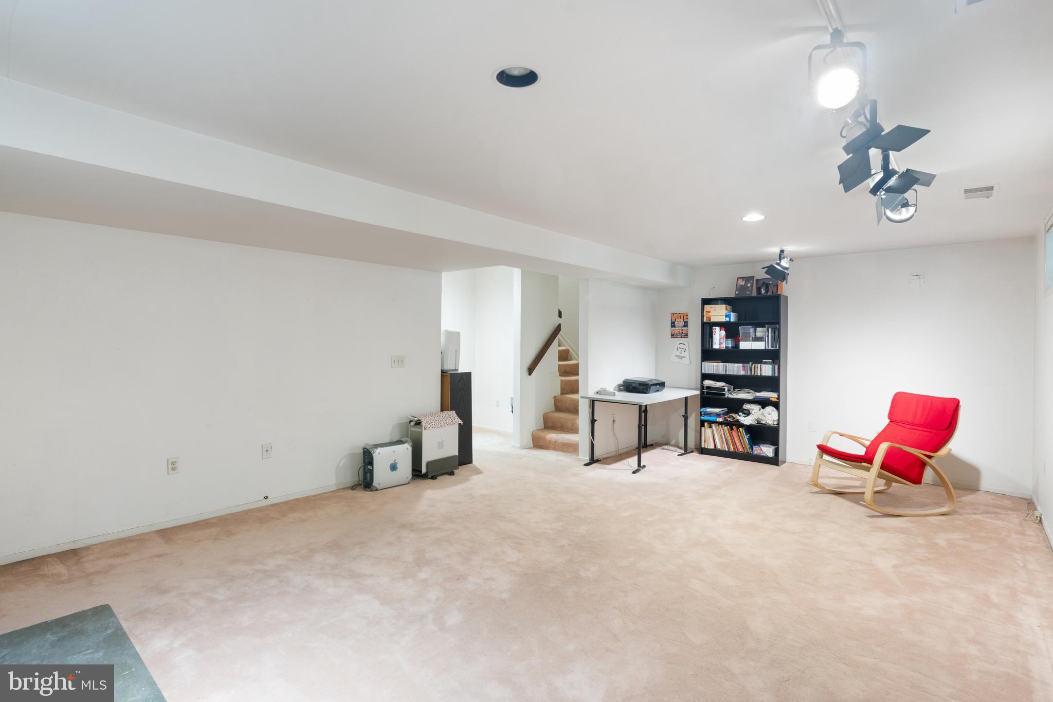 TIMBERLAWN - Residential