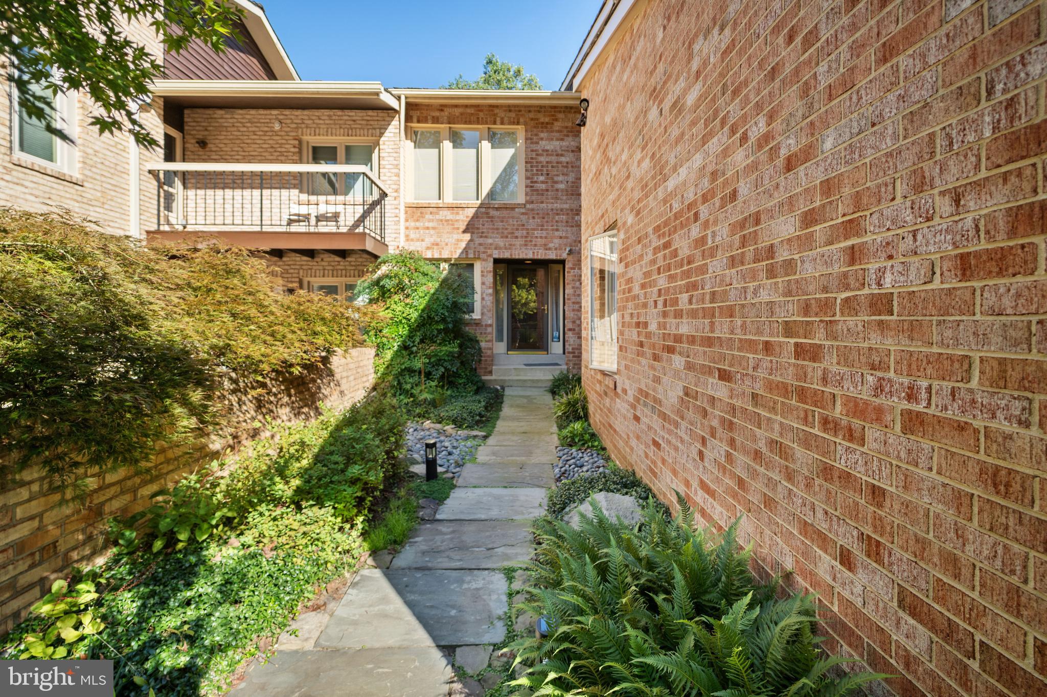 TIMBERLAWN - Residential