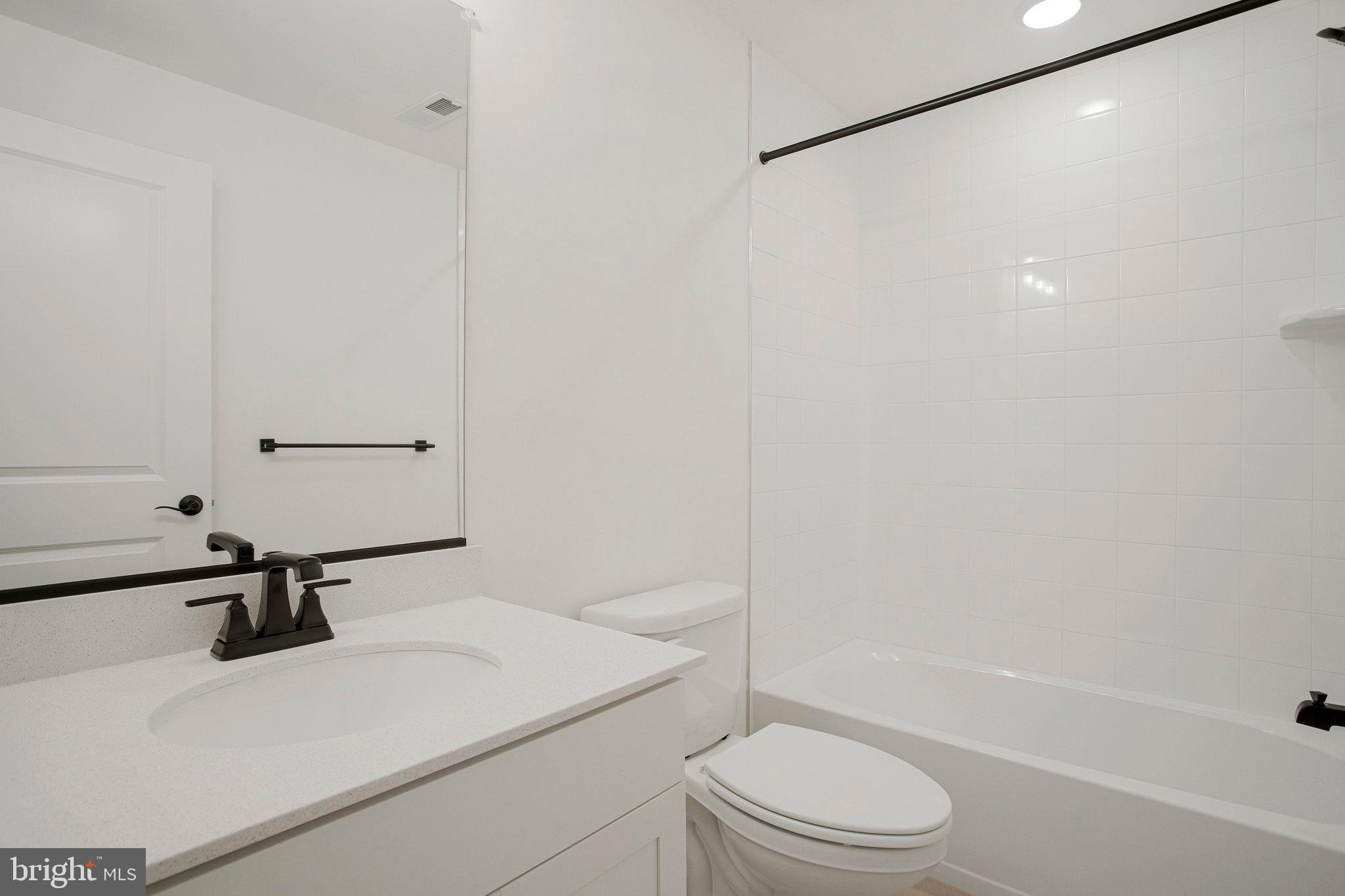 ROBERTS CROSSING - Residential