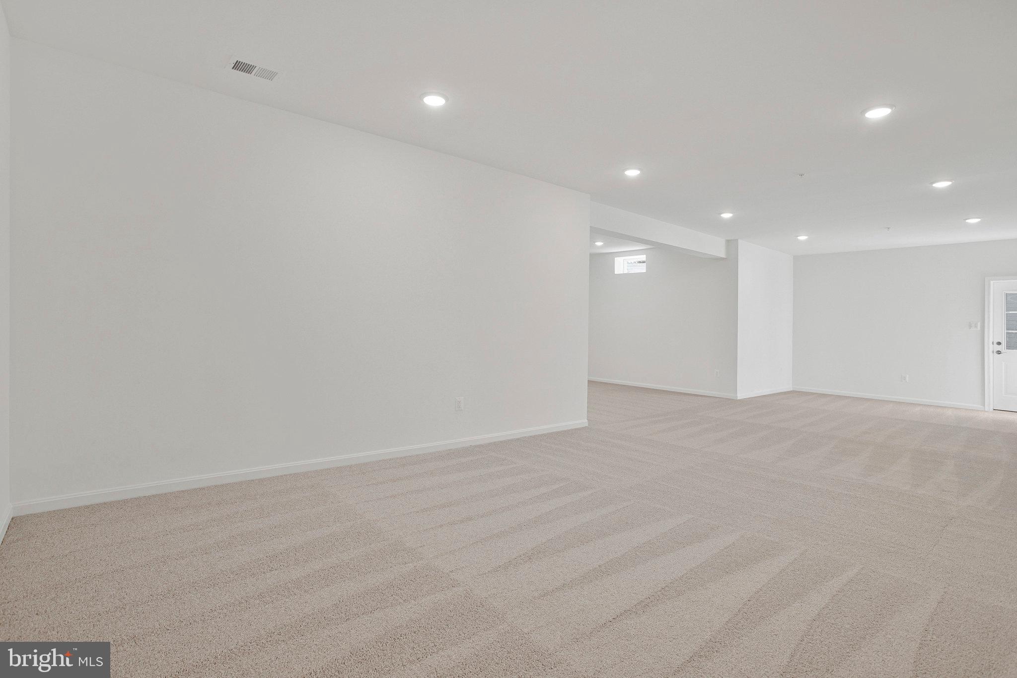 ROBERTS CROSSING - Residential