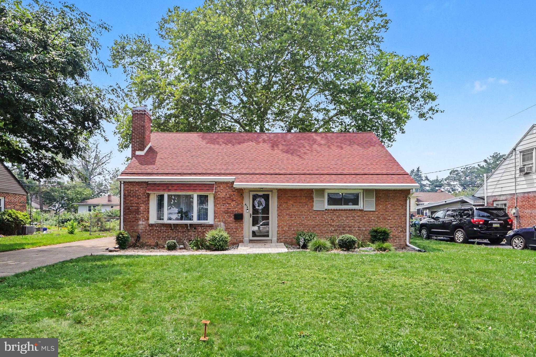 414 APPLETREE ROAD