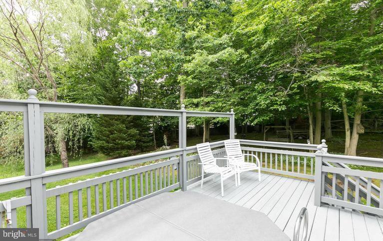 HIDDEN STREAM - Residential