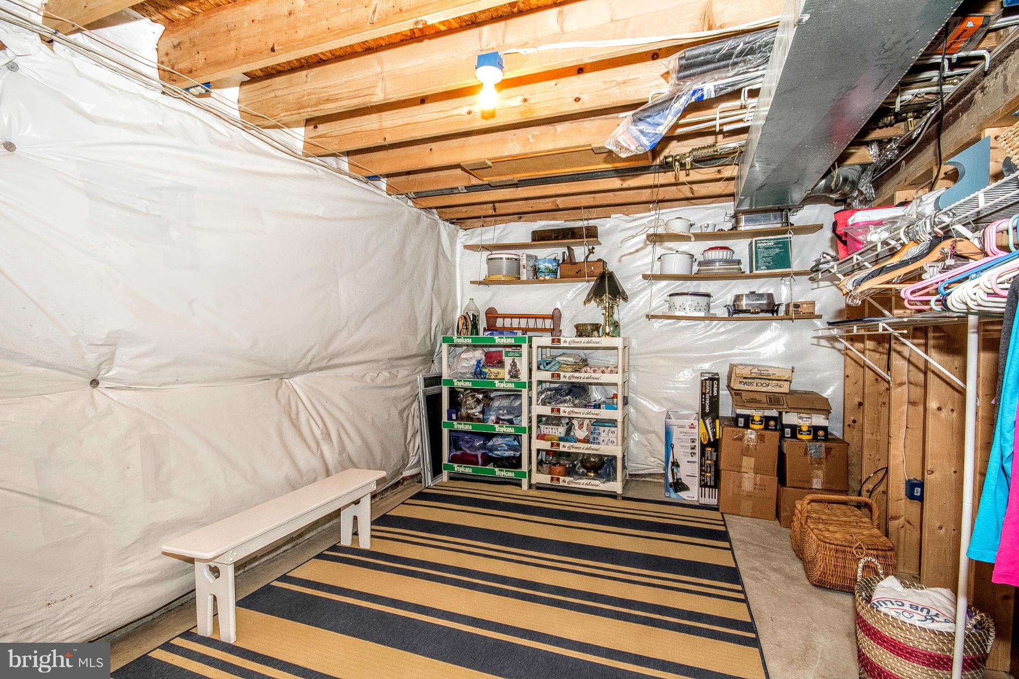 HIDDEN STREAM - Residential