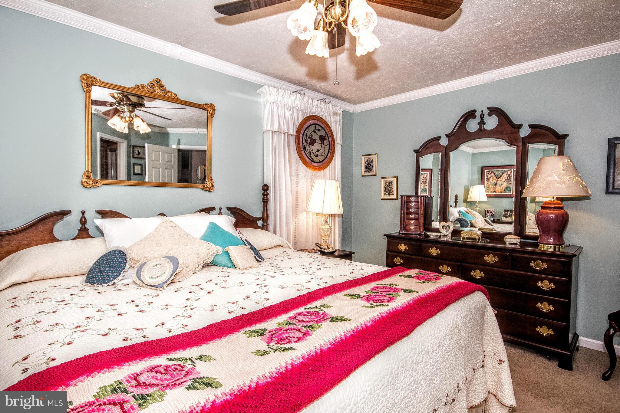 HIDDEN STREAM - Residential