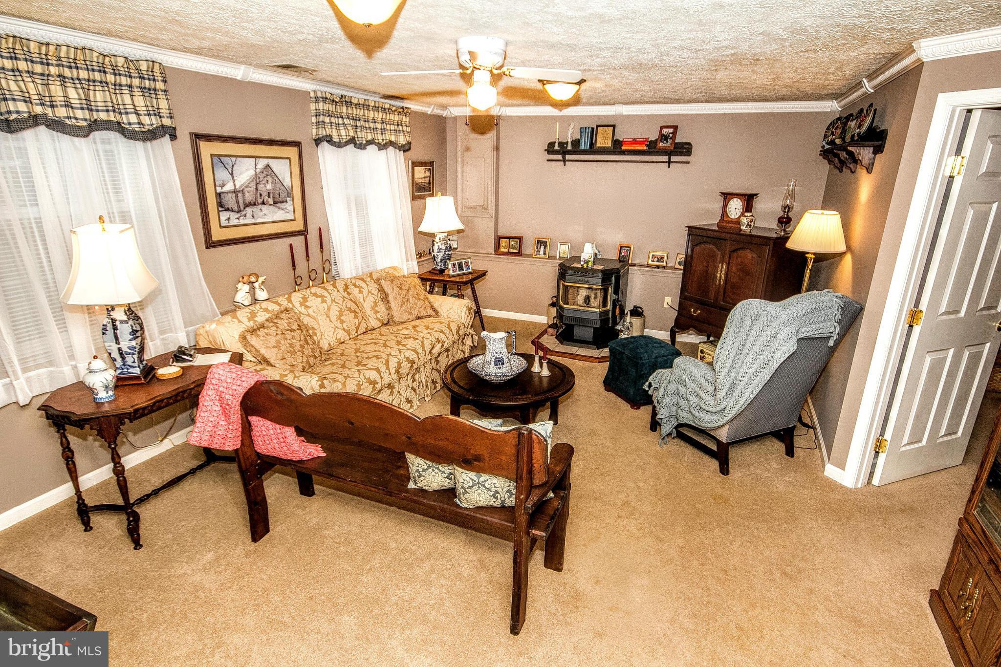 HIDDEN STREAM - Residential