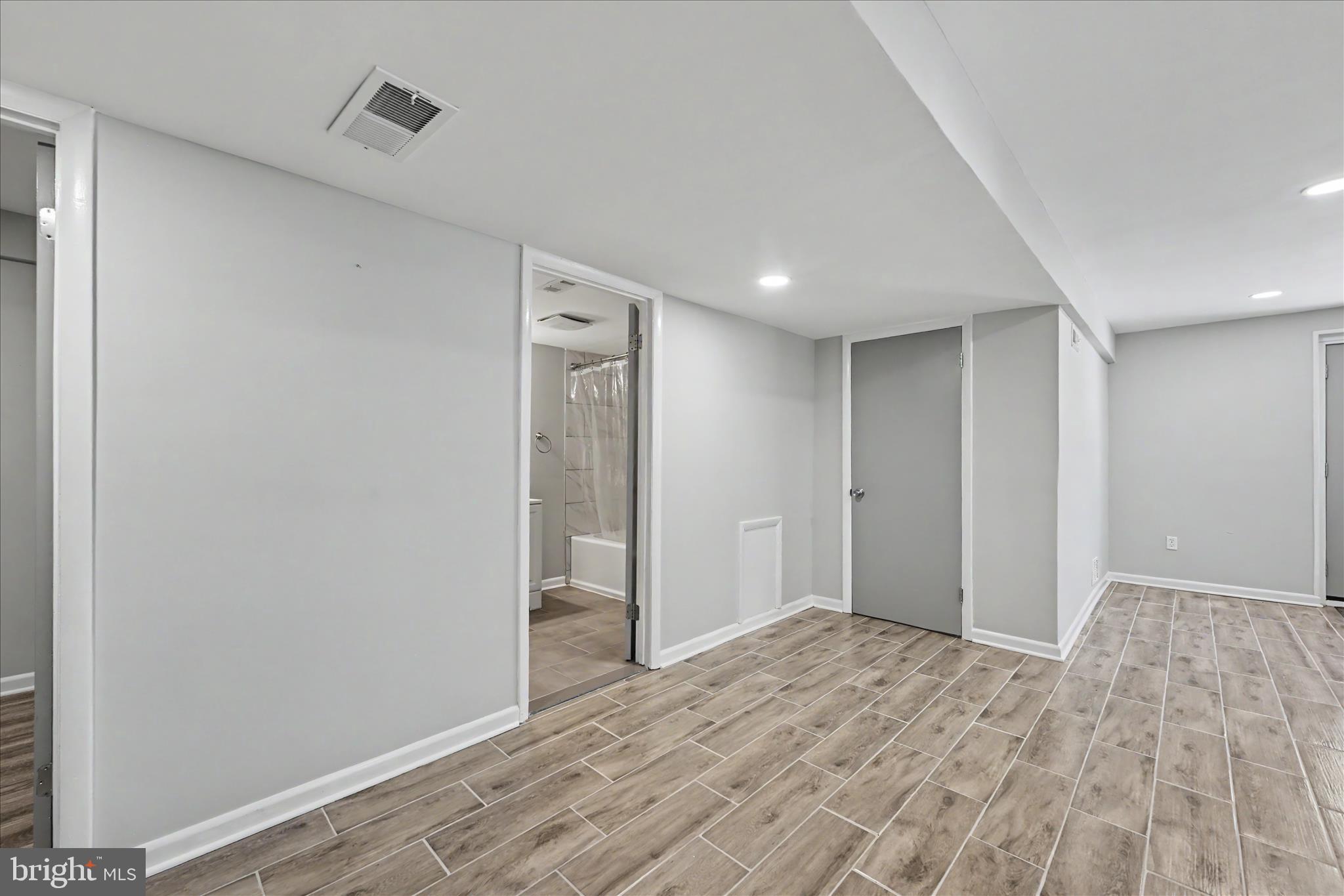 LINTHICUM HEIGHTS - Residential