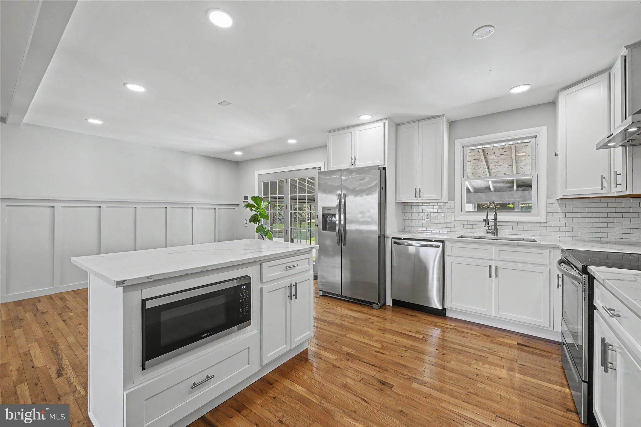 LINTHICUM HEIGHTS - Residential