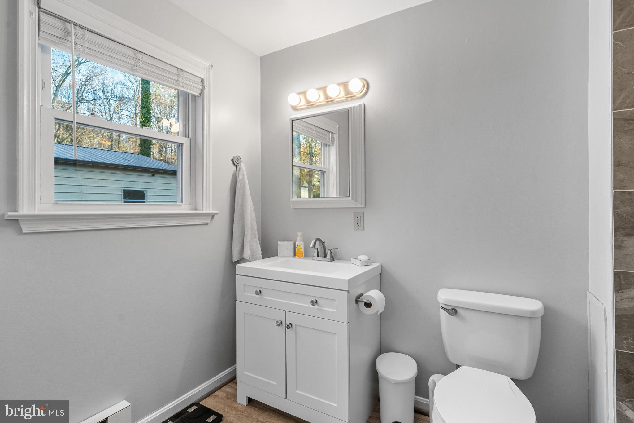 LONG BEACH - Residential