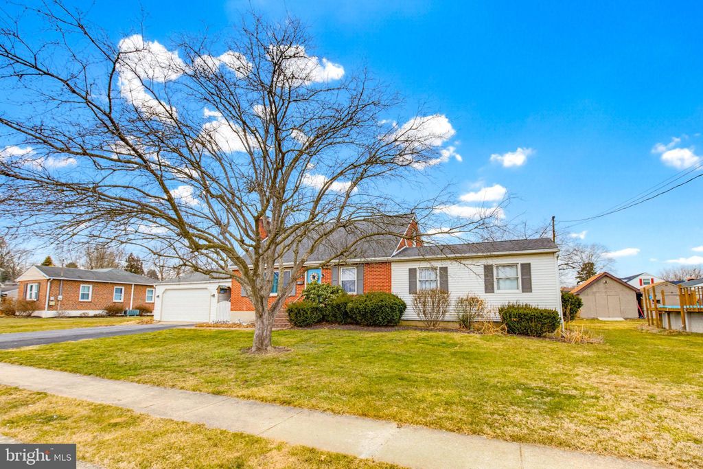 Photo of 817 Adelia Street, MIDDLETOWN, PA 17057 (MLS # PADA2056906)