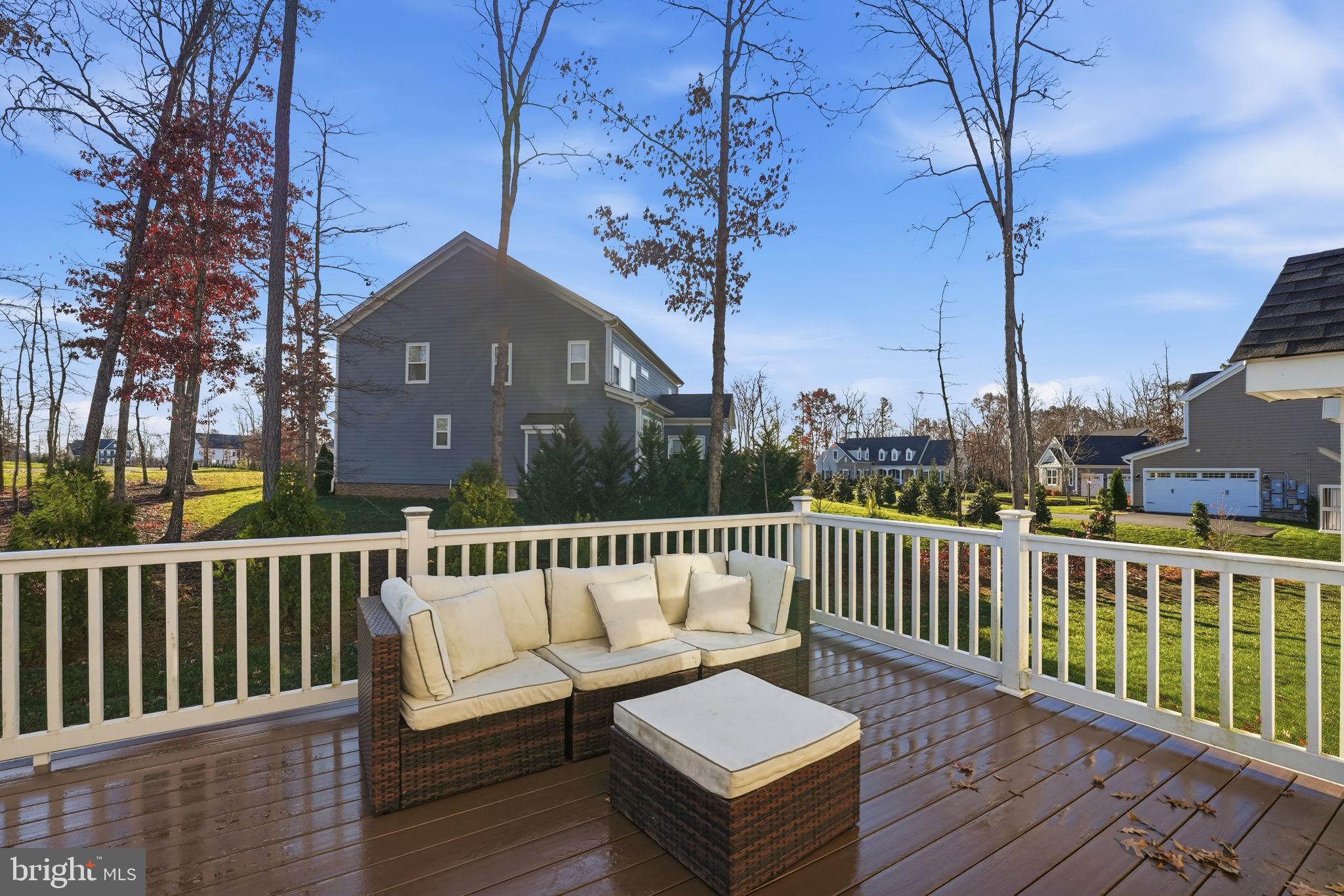 FAWN LAKE - Residential