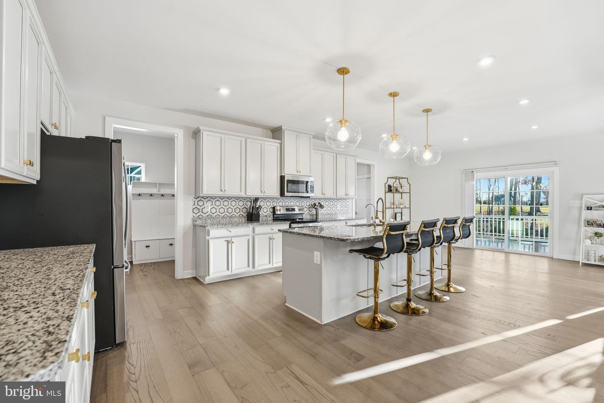 FAWN LAKE - Residential