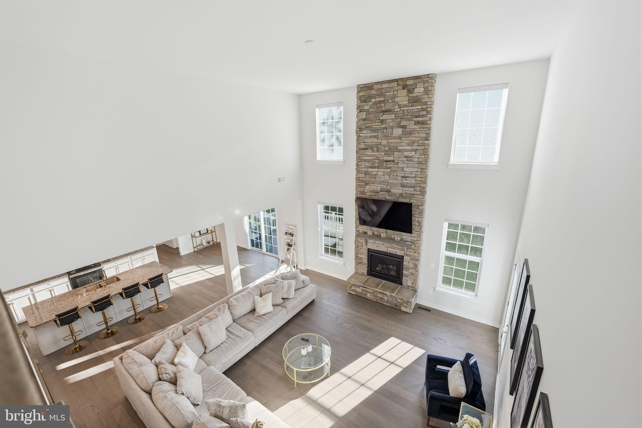 FAWN LAKE - Residential