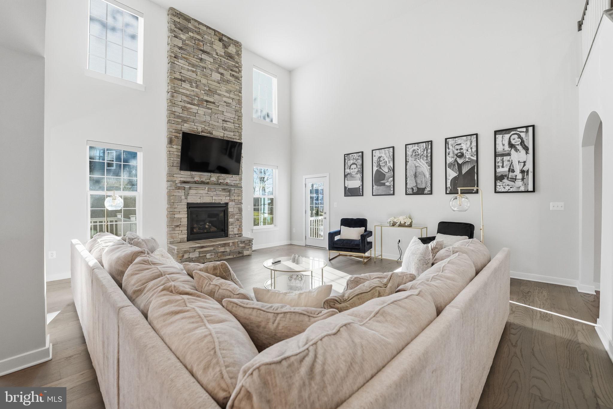 FAWN LAKE - Residential