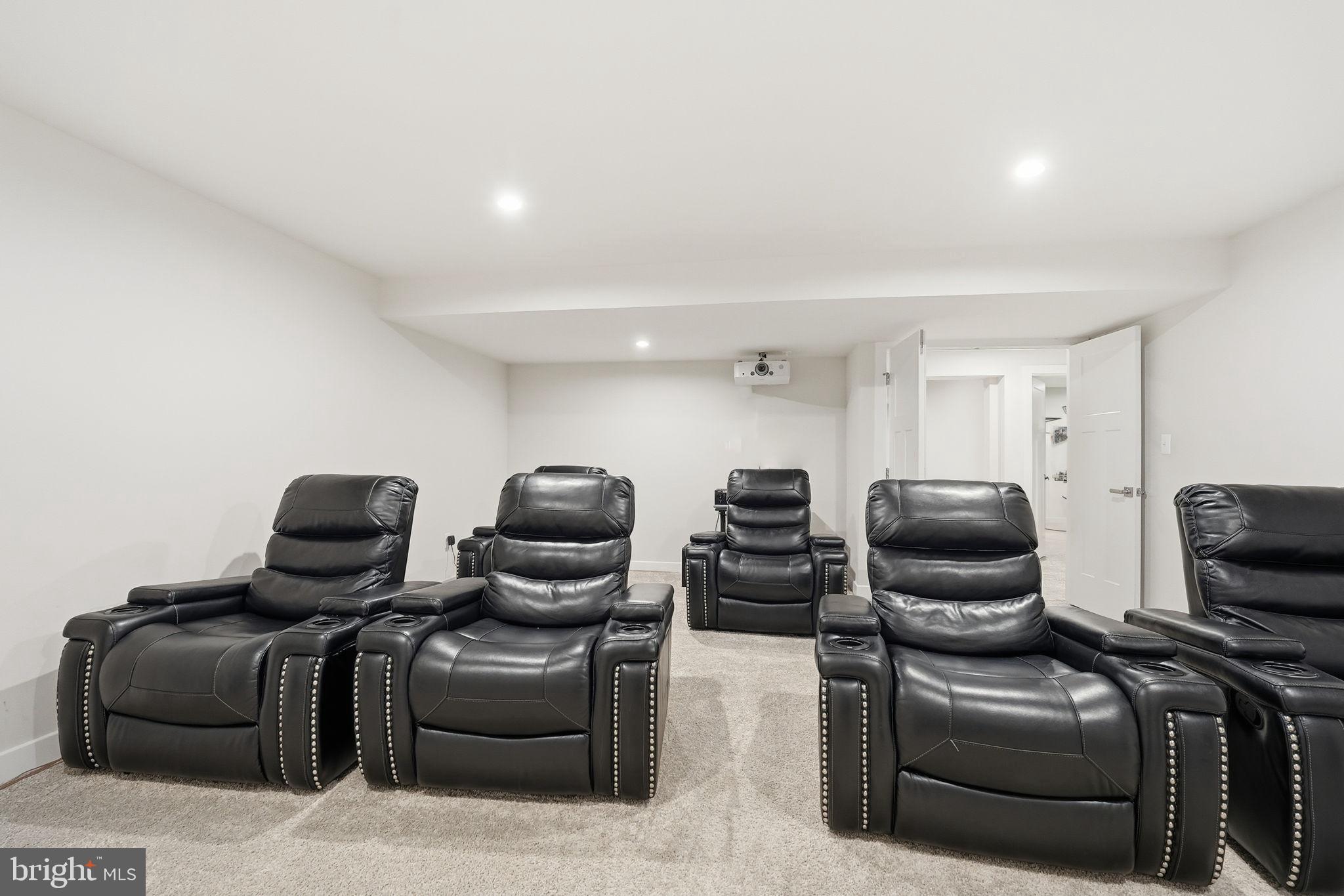 FAWN LAKE - Residential