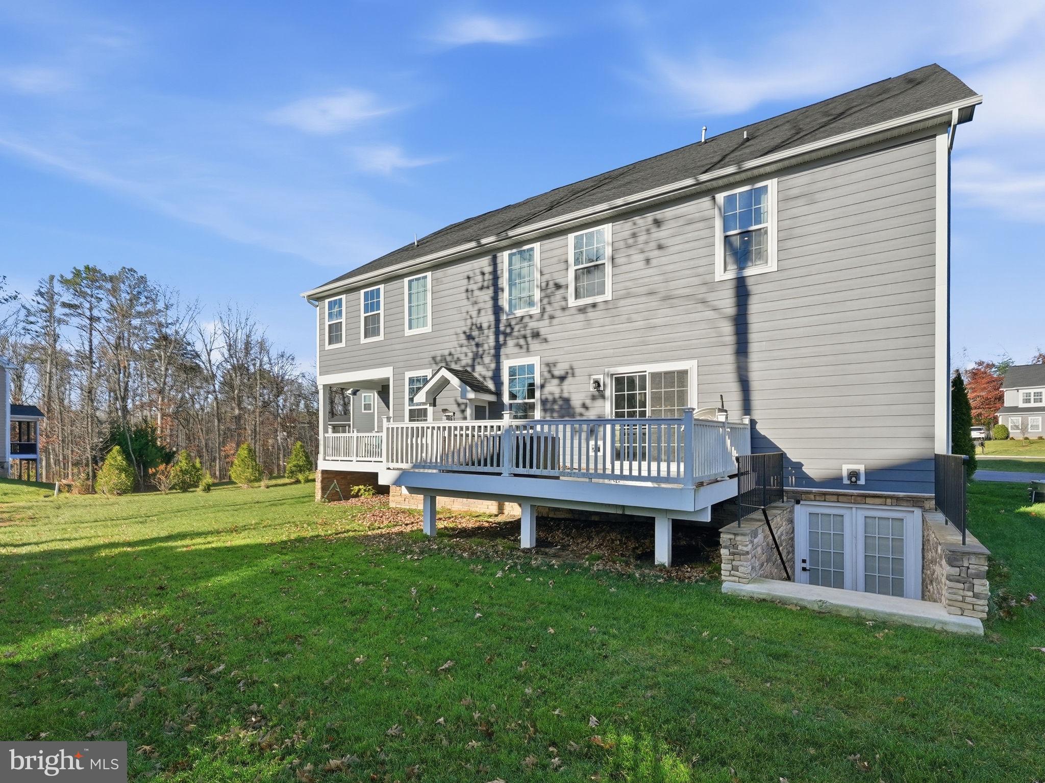 FAWN LAKE - Residential