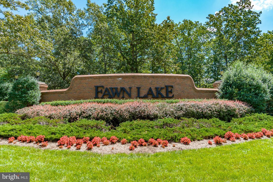 FAWN LAKE - Residential