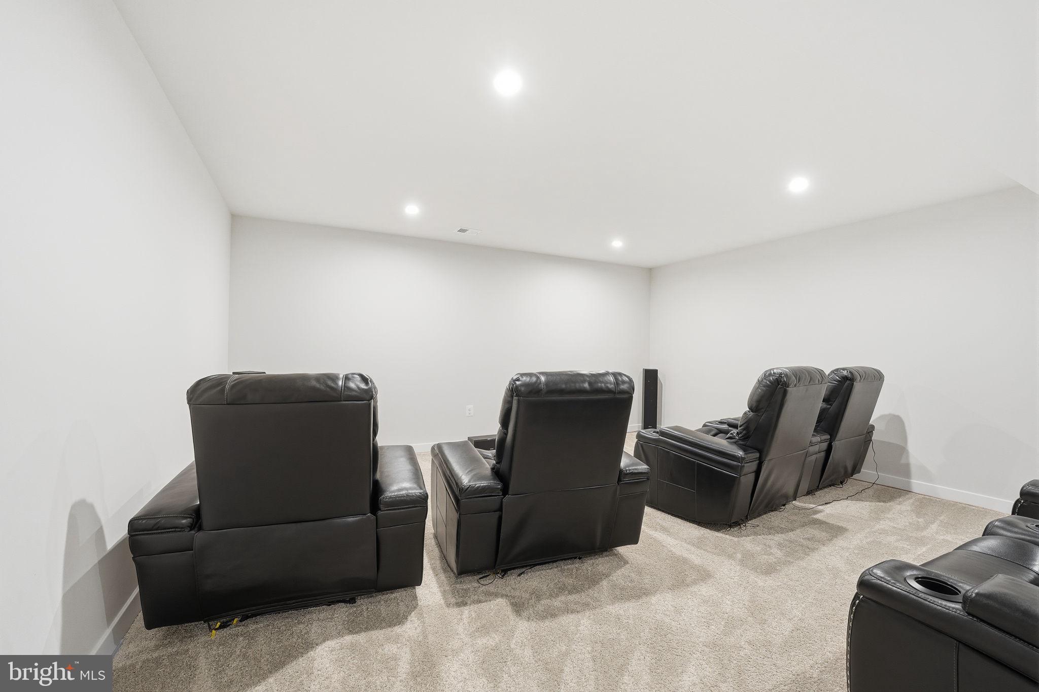 FAWN LAKE - Residential