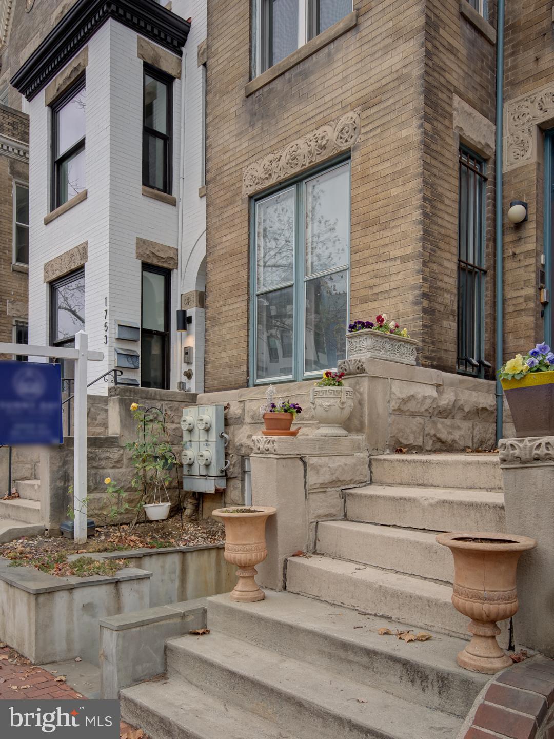 U STREET CORRIDOR - Residential Lease