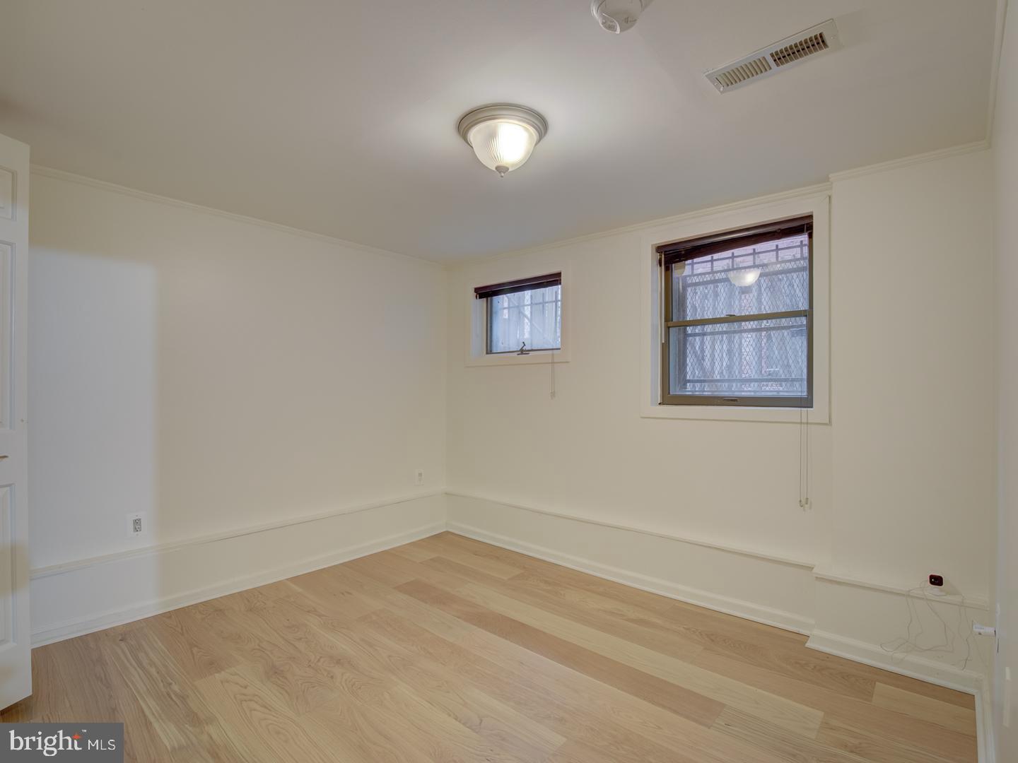 U STREET CORRIDOR - Residential Lease
