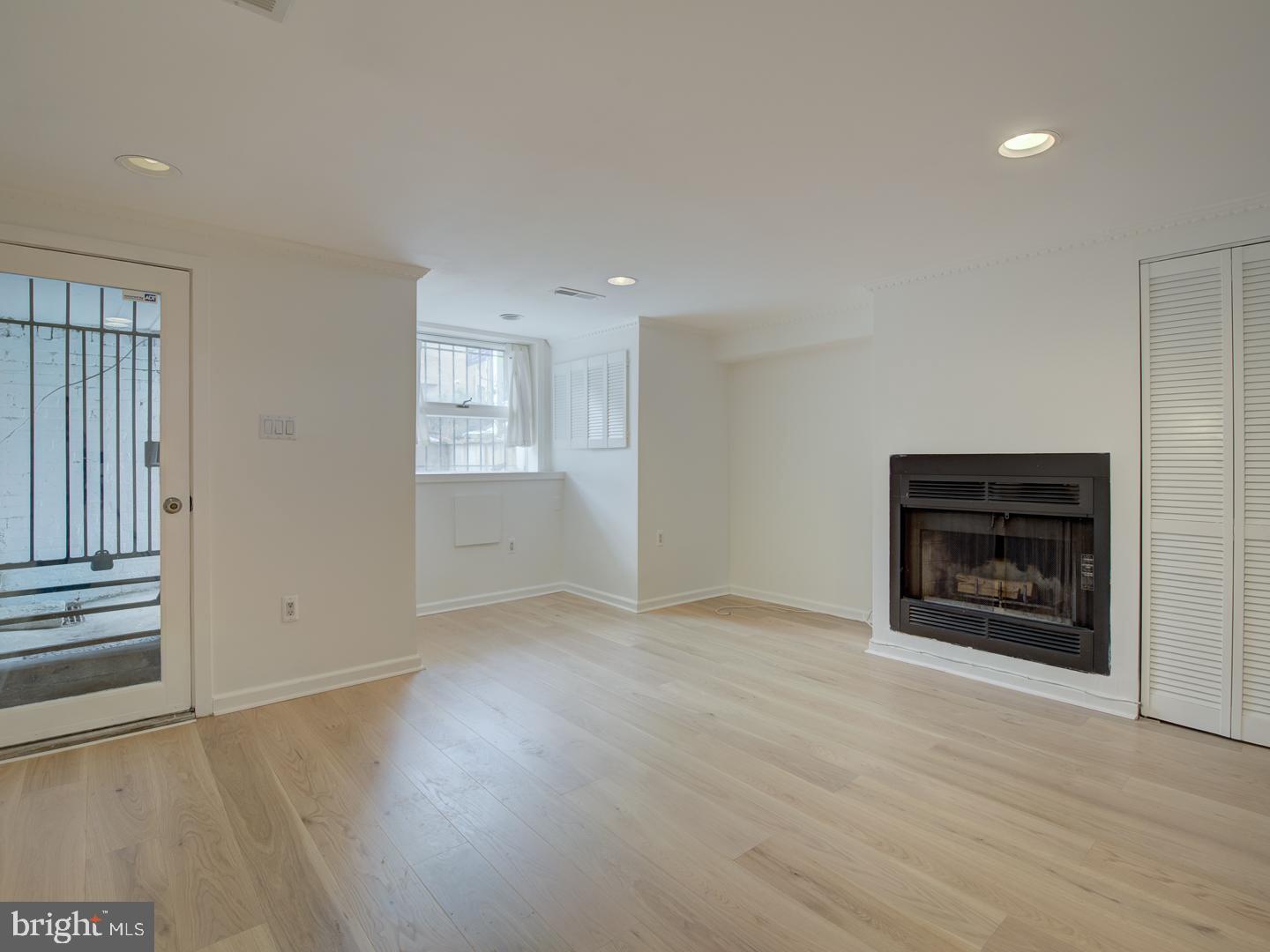 U STREET CORRIDOR - Residential Lease