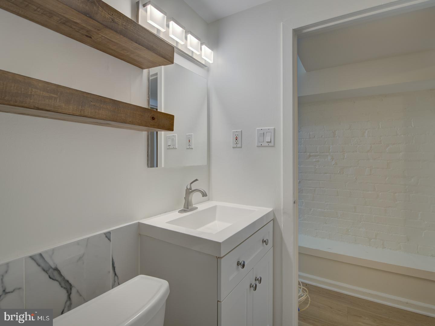 U STREET CORRIDOR - Residential Lease