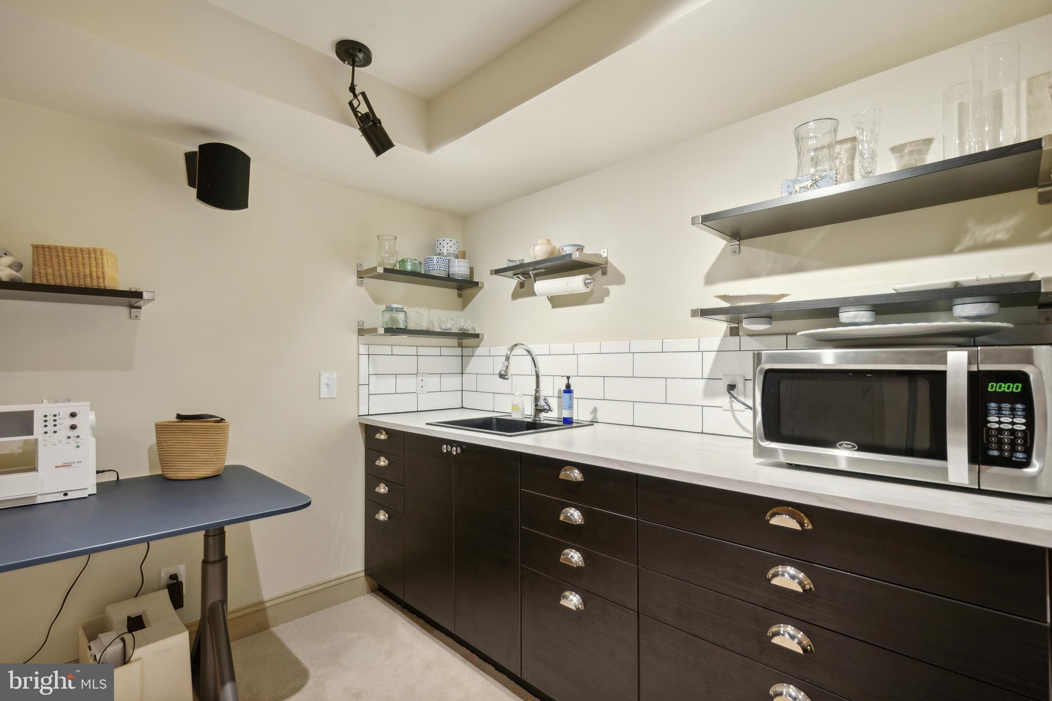 WILLOWMEADE - Residential