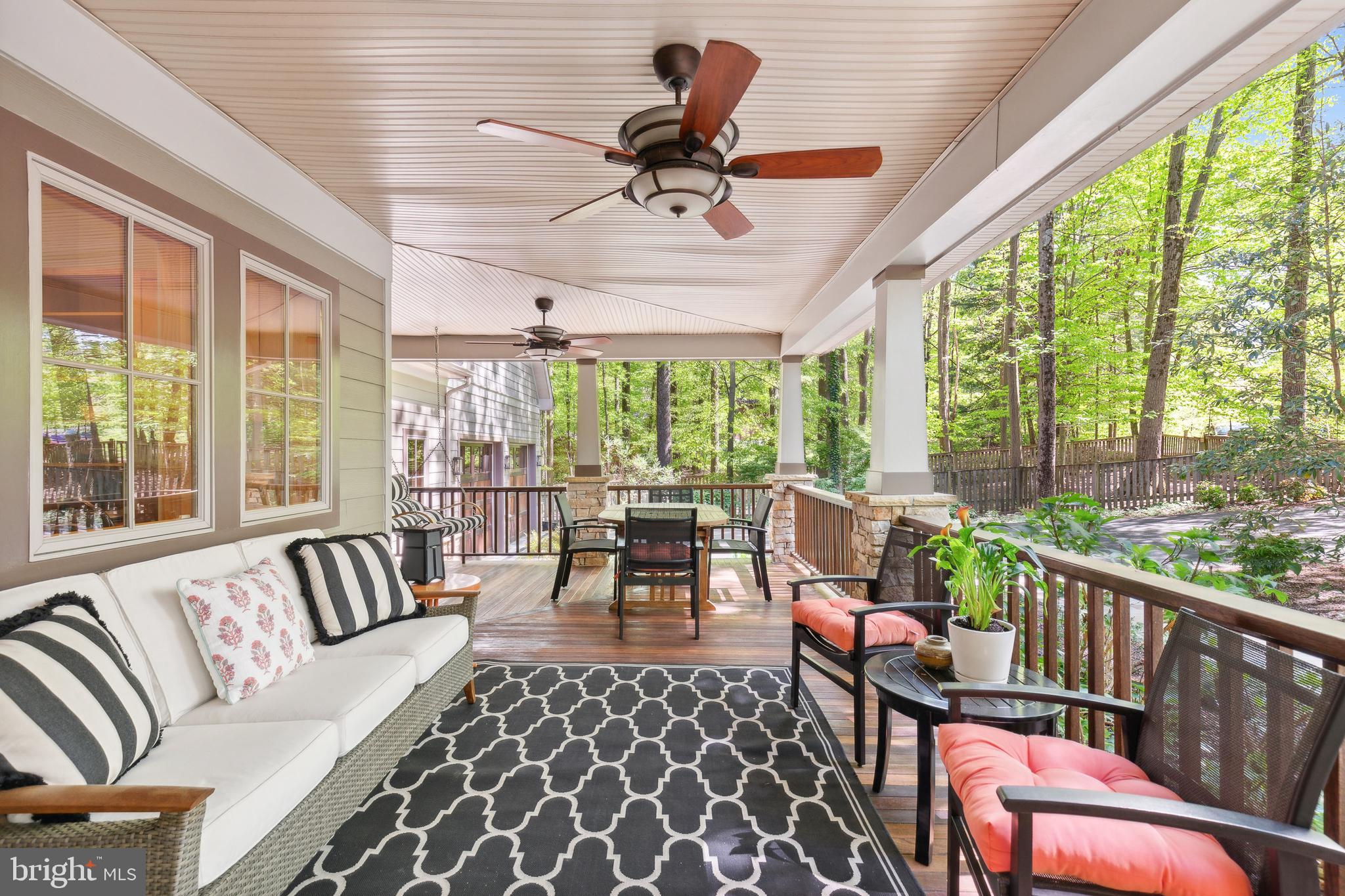 WILLOWMEADE - Residential