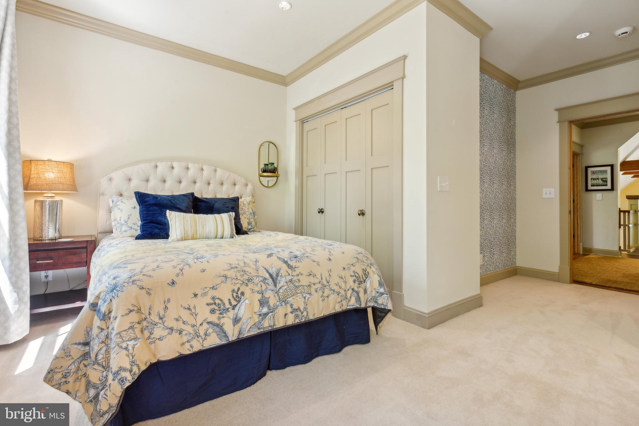 WILLOWMEADE - Residential