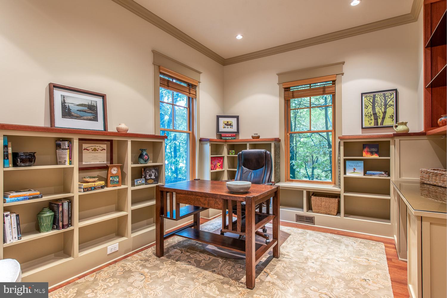 WILLOWMEADE - Residential