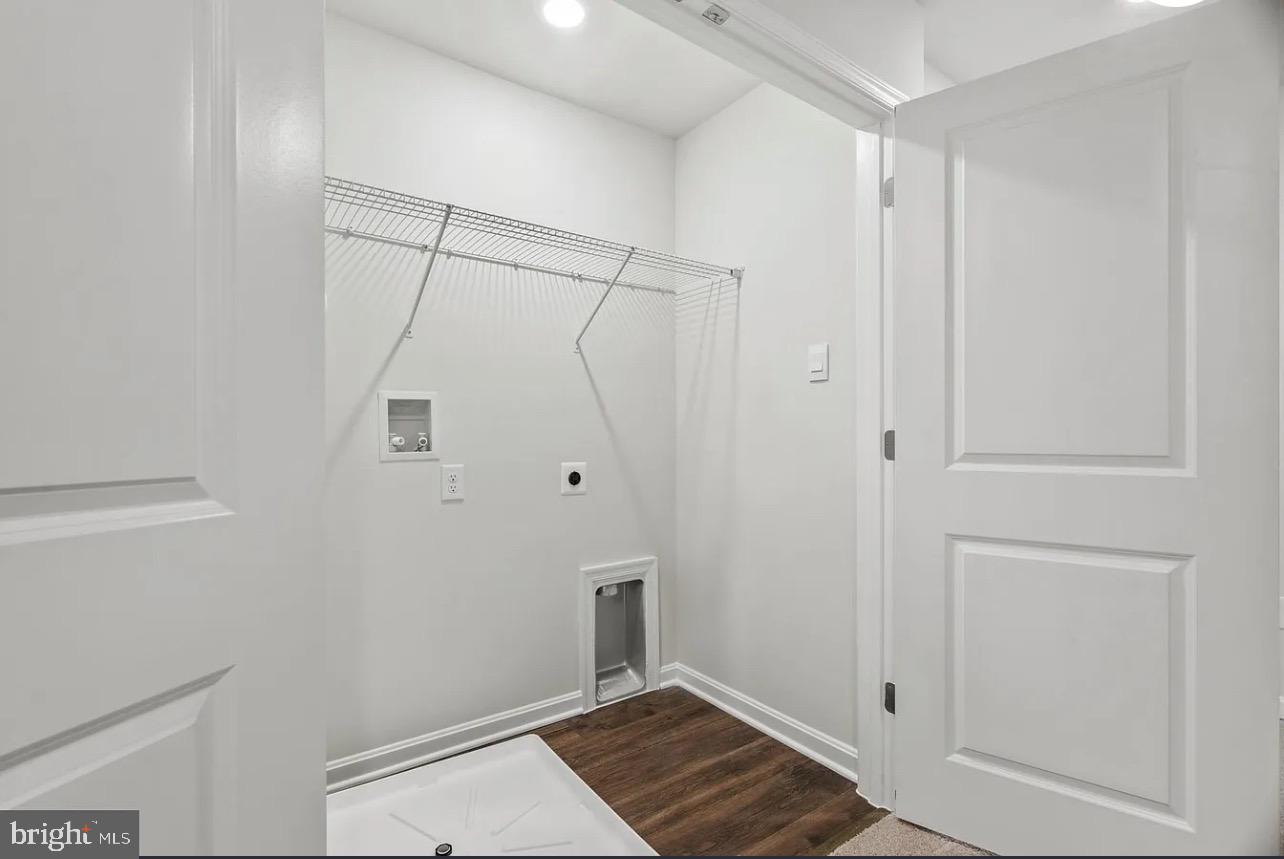 RENN QUARTER - Residential Lease