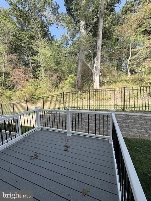 STONEMILL VILLAGE - Residential