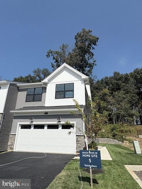 STONEMILL VILLAGE - Residential