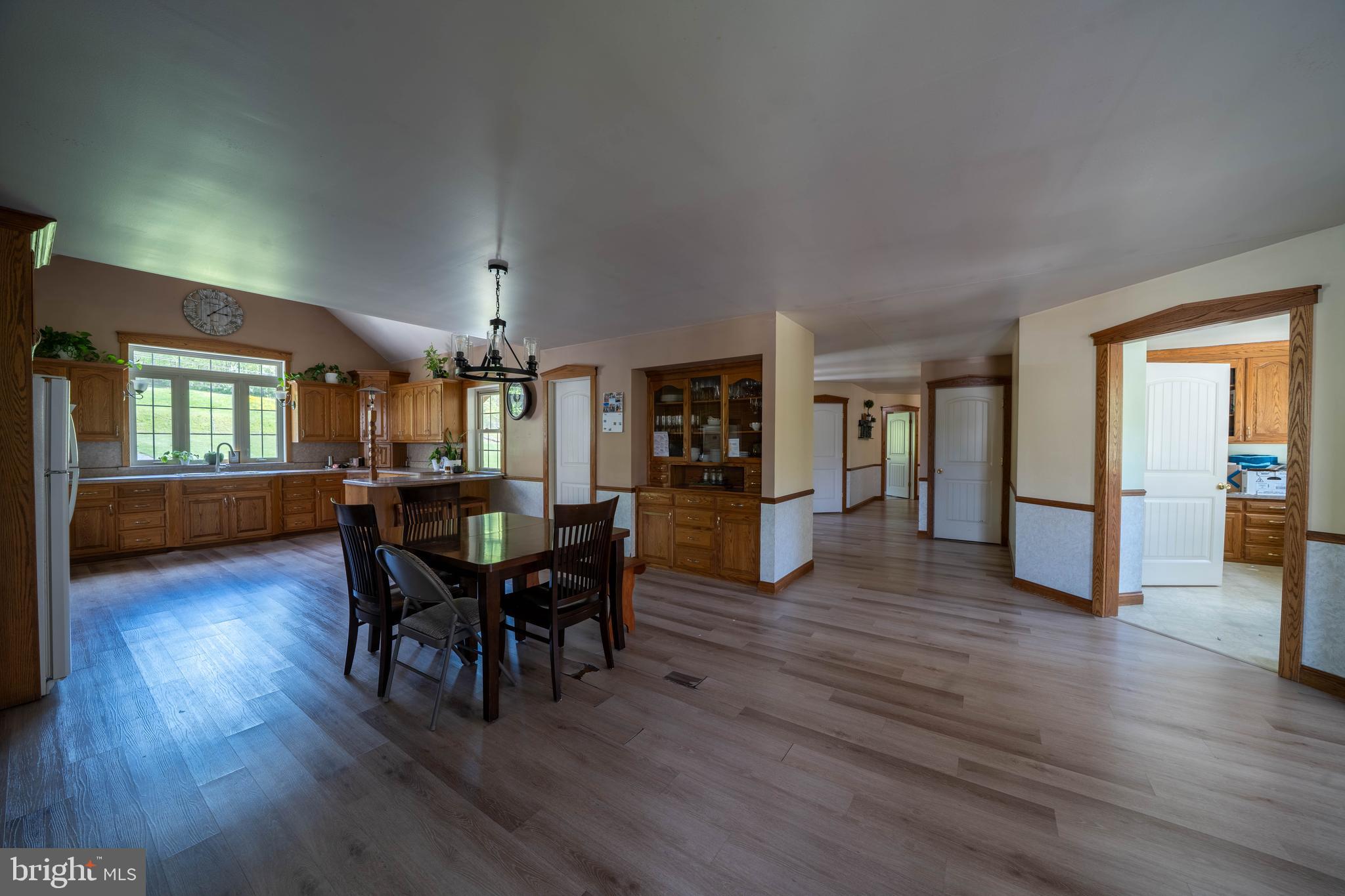 6784 RACCOON VALLEY ROAD
