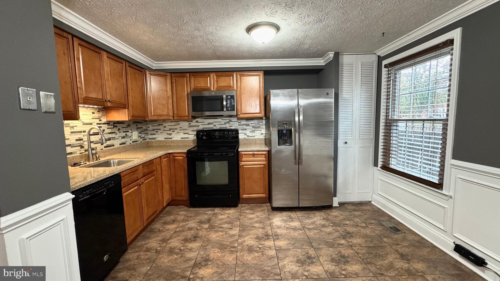 GREEN HOLLY WOODS PLAT O - Residential Lease