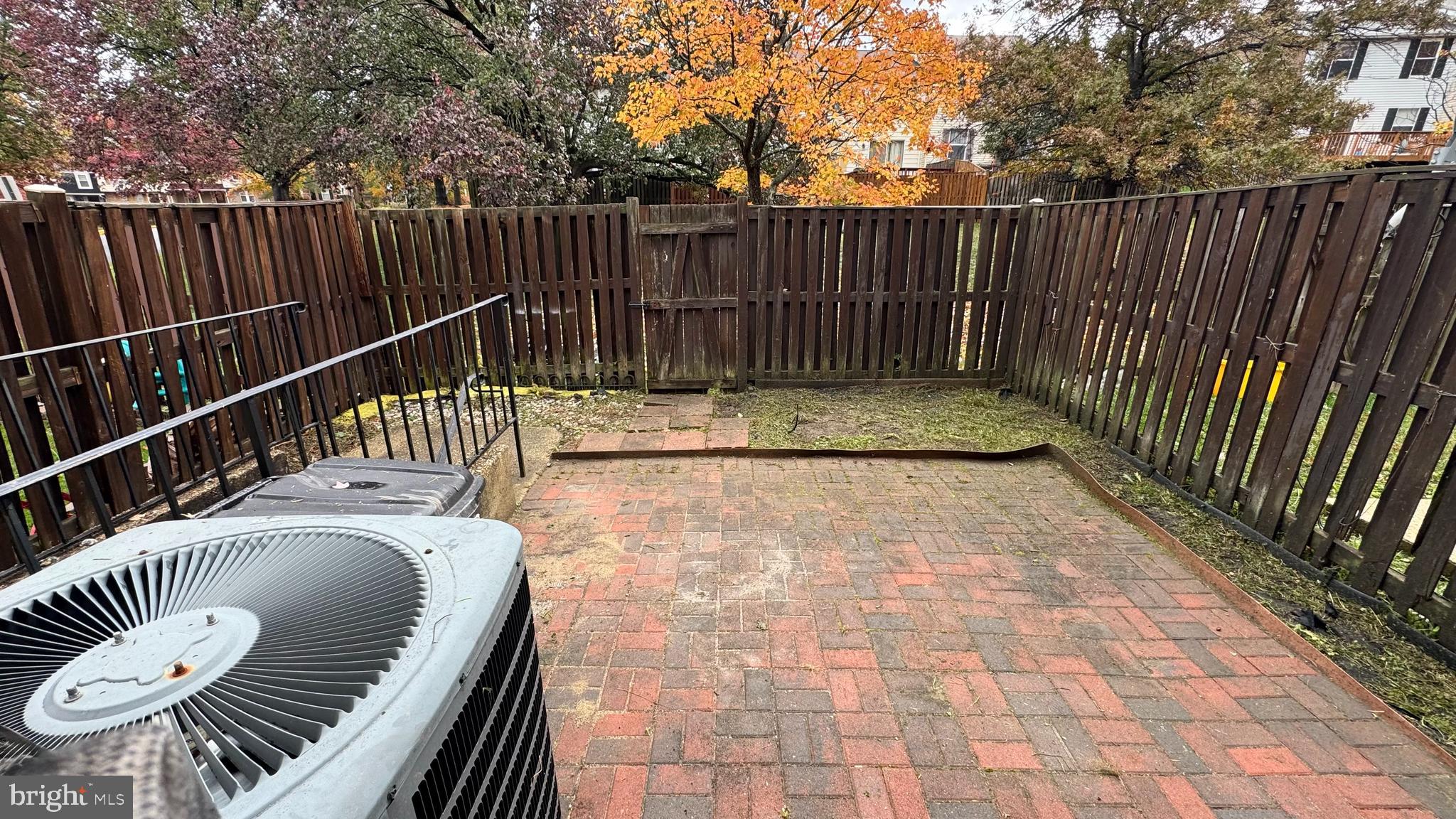 GREEN HOLLY WOODS PLAT O - Residential Lease