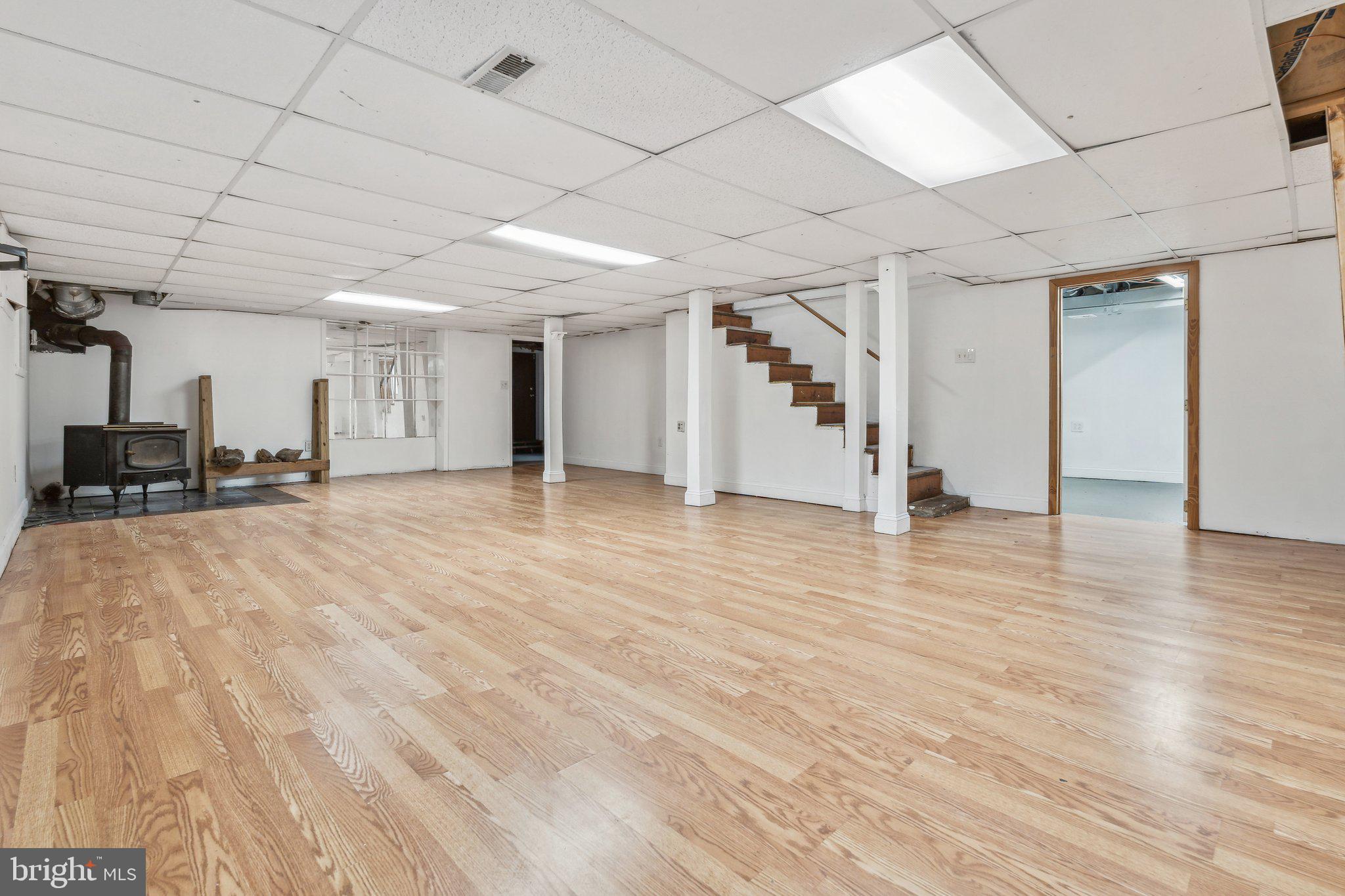 ROSELAND HEIGHTS - Residential