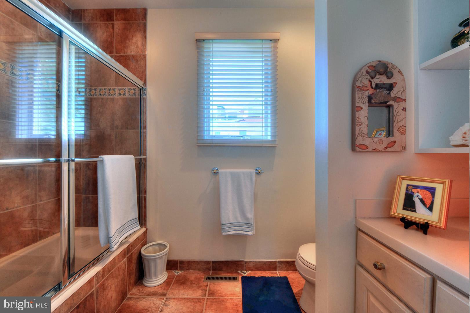 NORTH SHORES - Residential