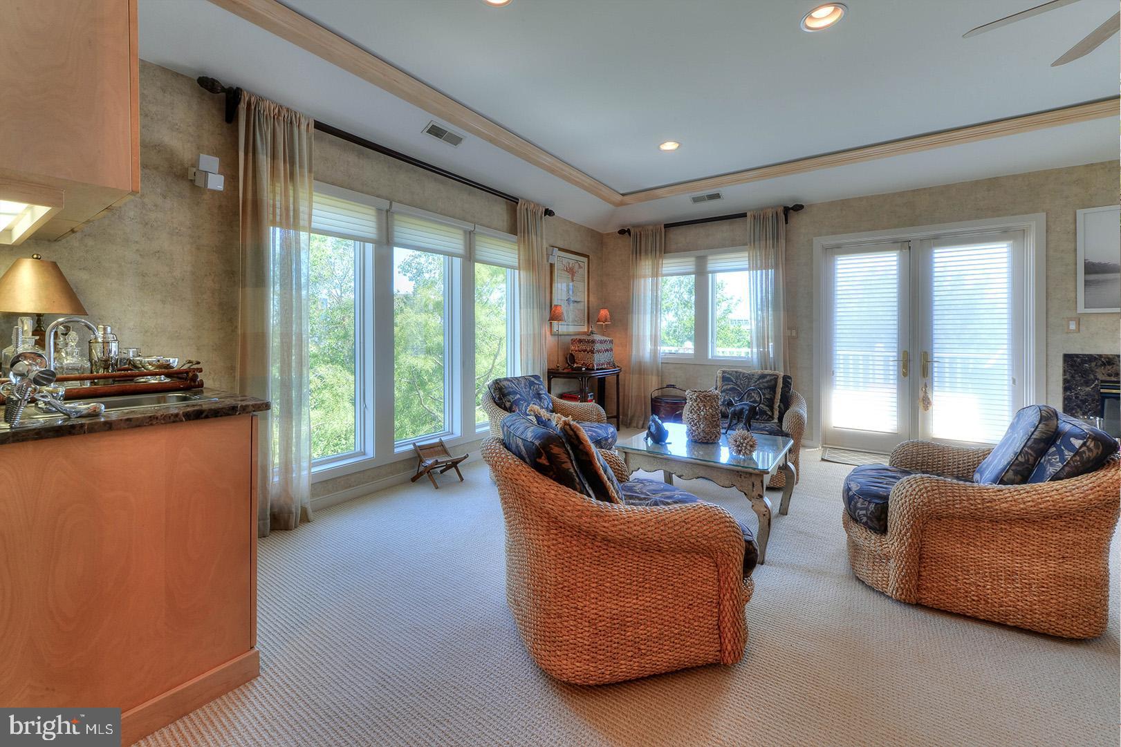 NORTH SHORES - Residential