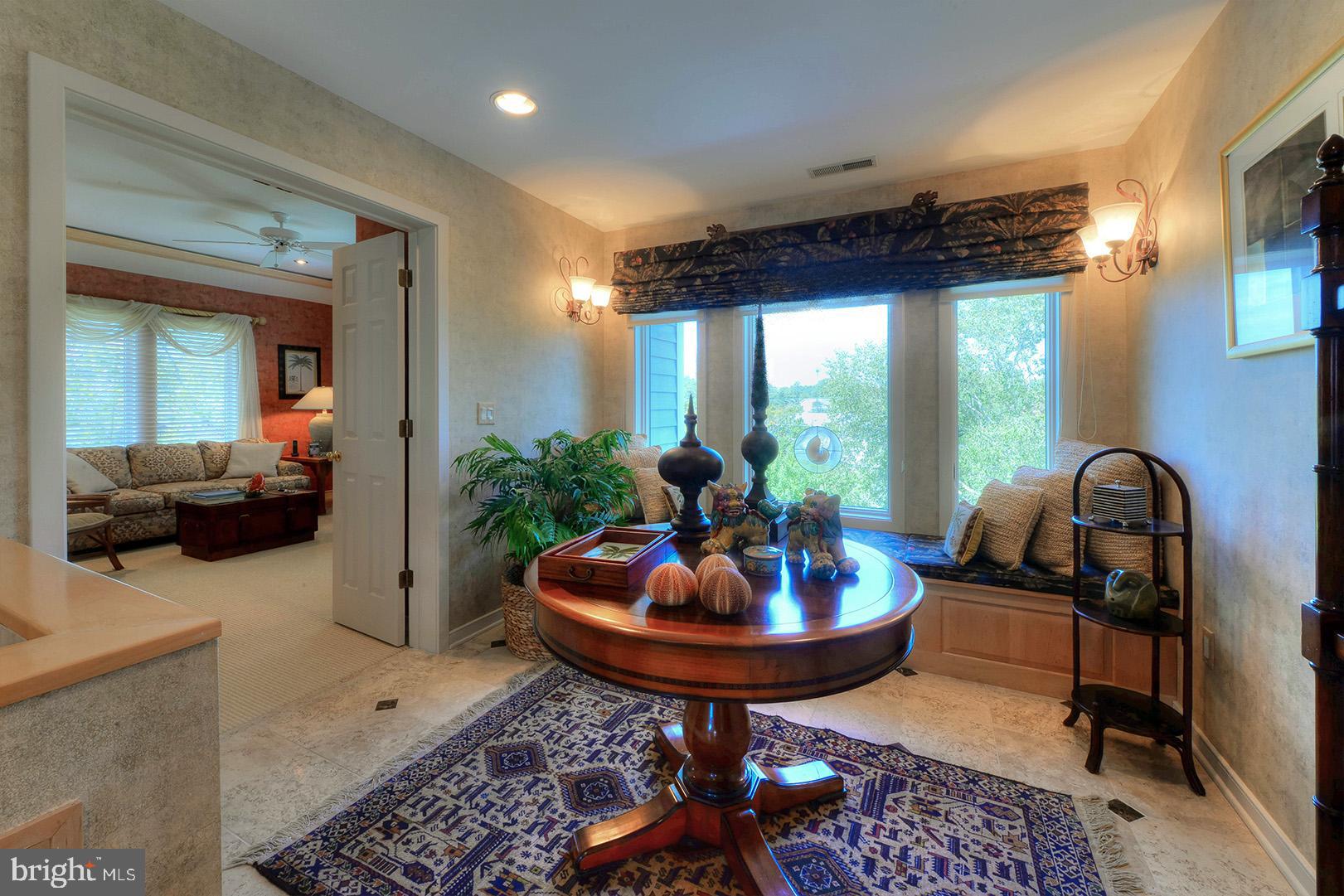 NORTH SHORES - Residential