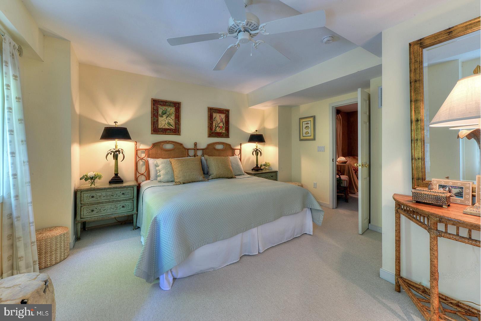 NORTH SHORES - Residential