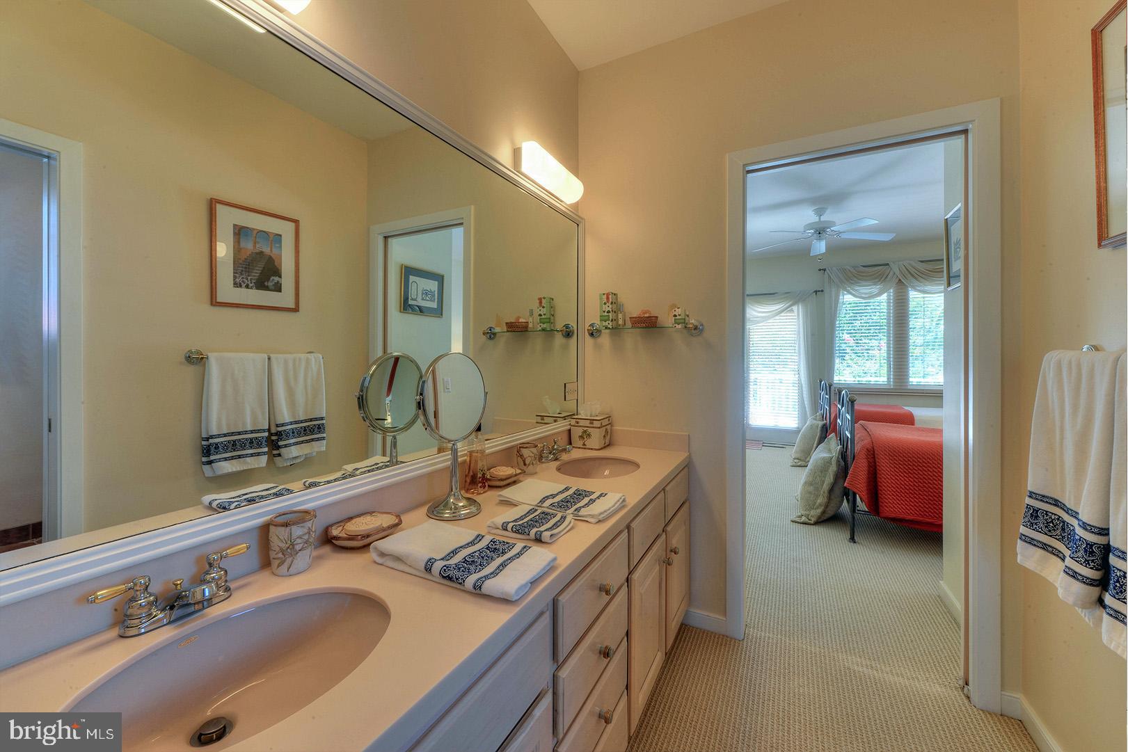 NORTH SHORES - Residential