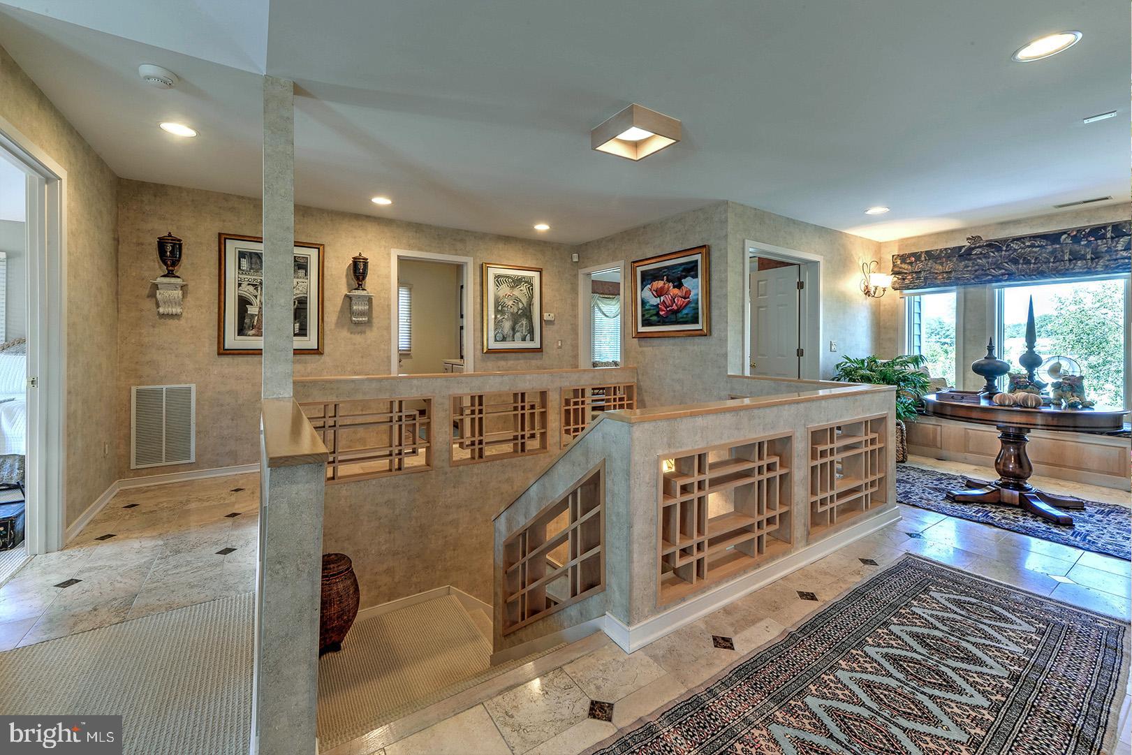 NORTH SHORES - Residential