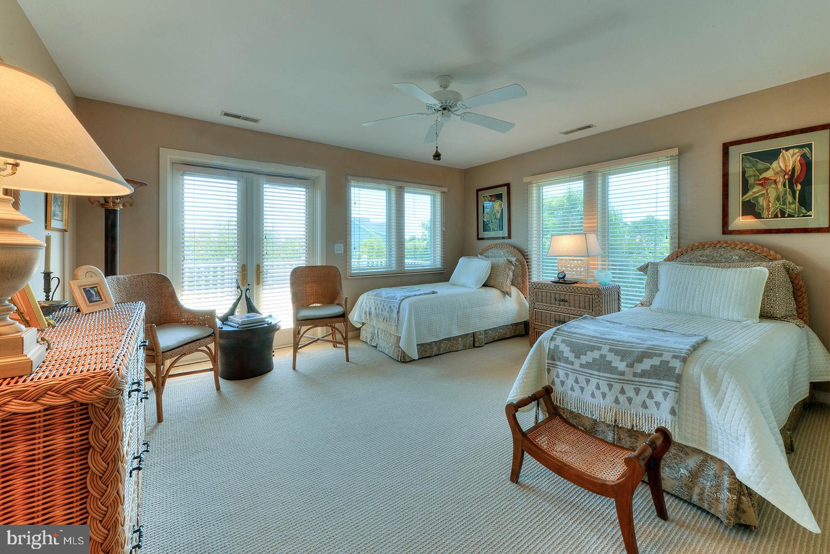 NORTH SHORES - Residential