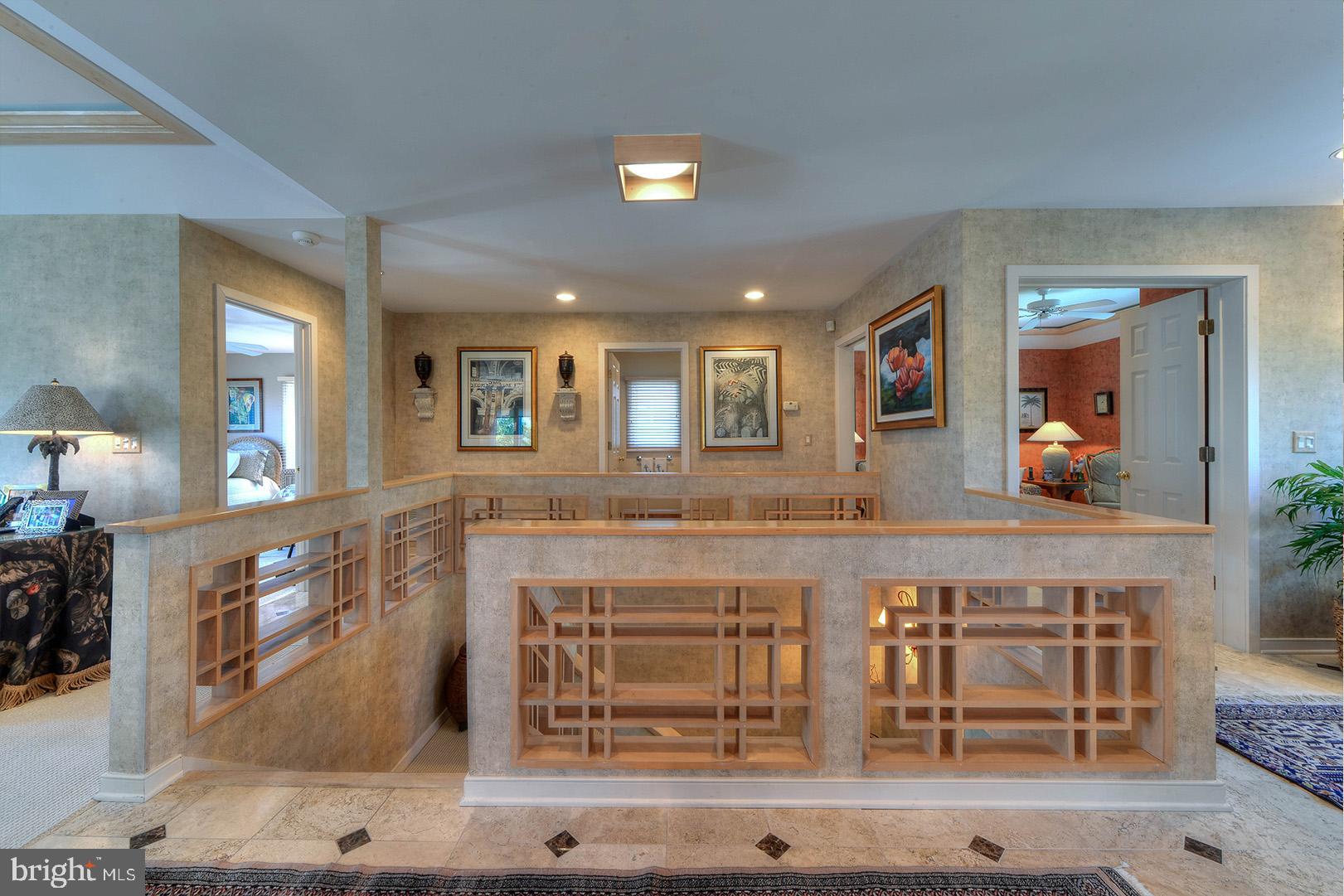 NORTH SHORES - Residential