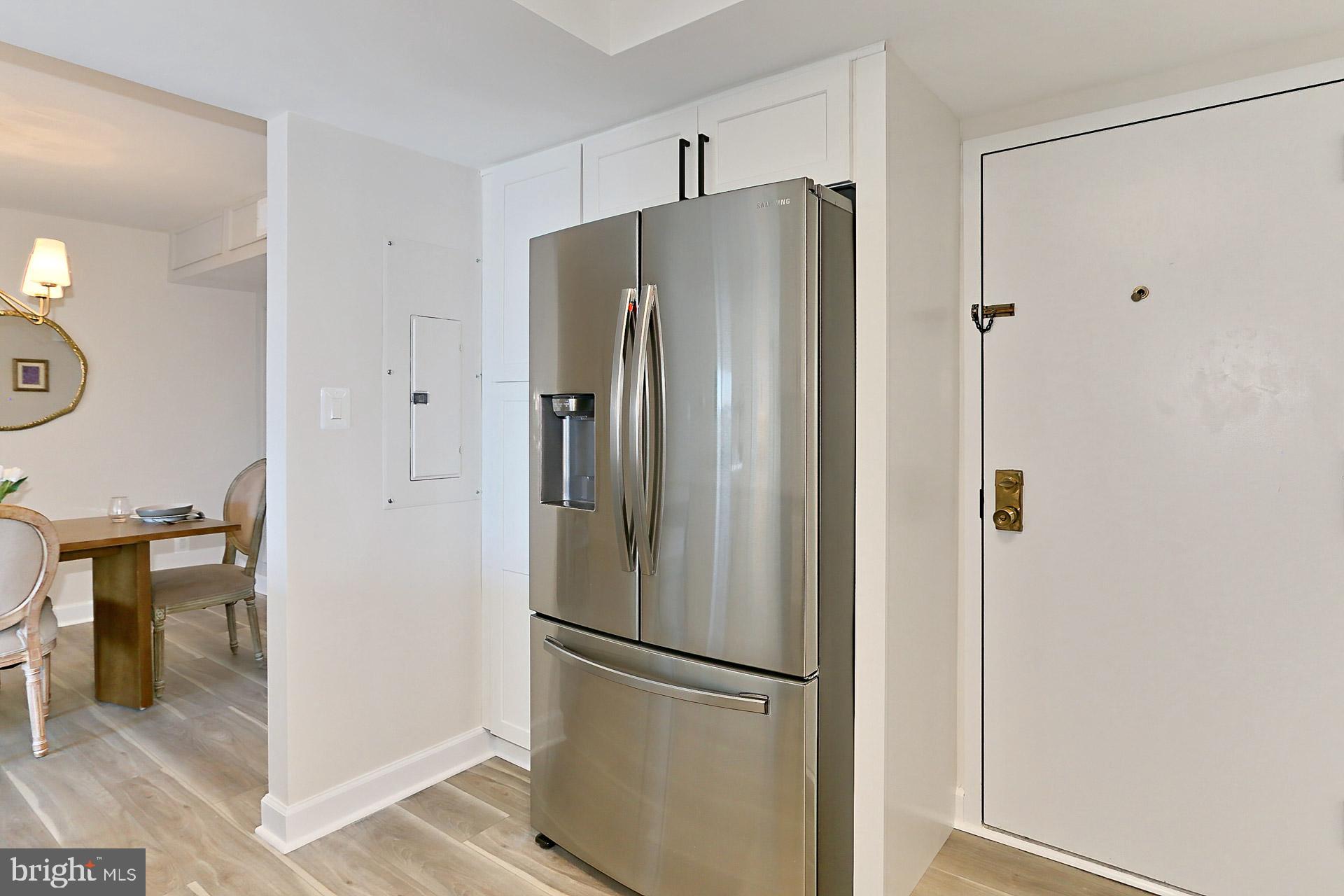 ARLINGTON RIDGE - Residential