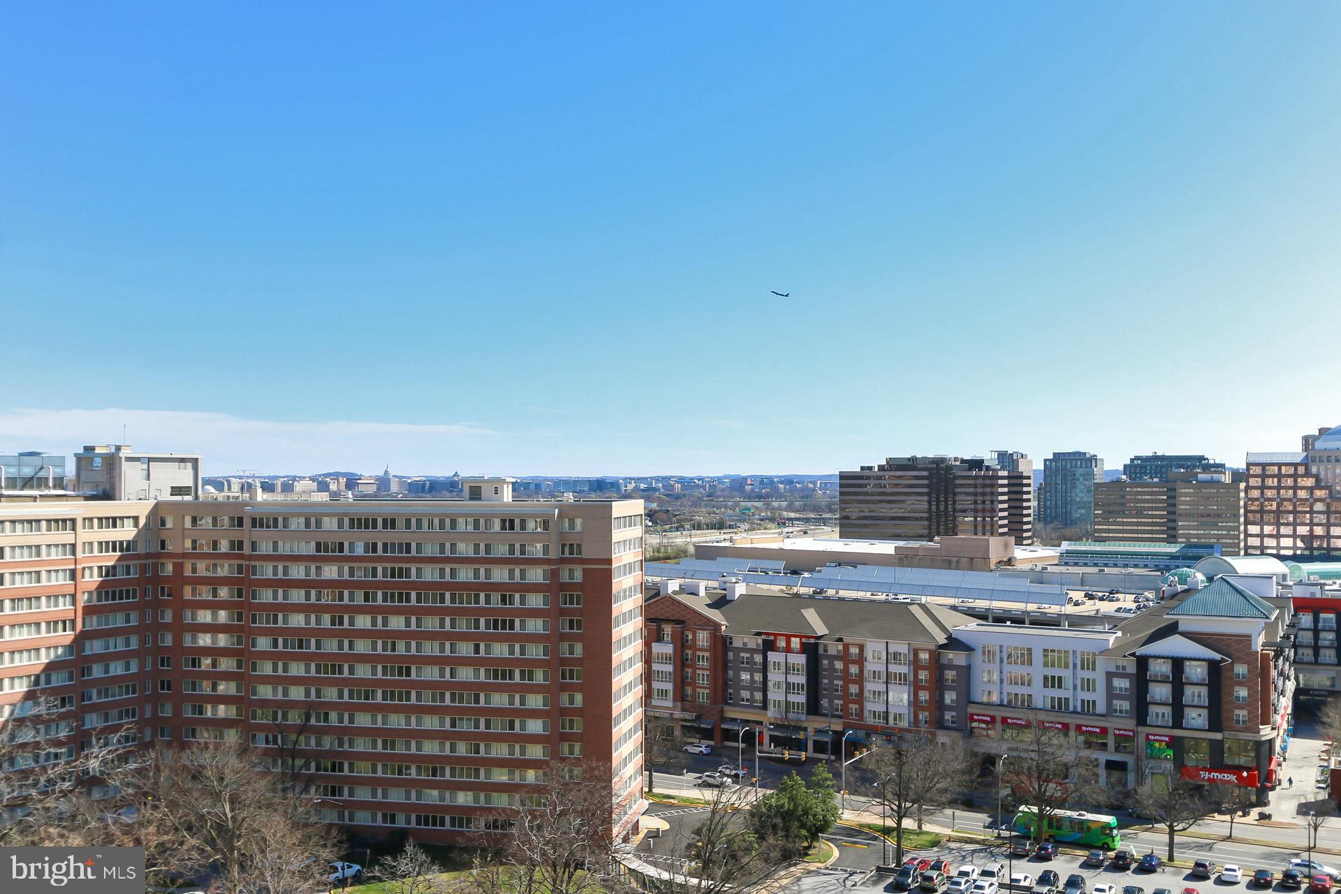 ARLINGTON RIDGE - Residential