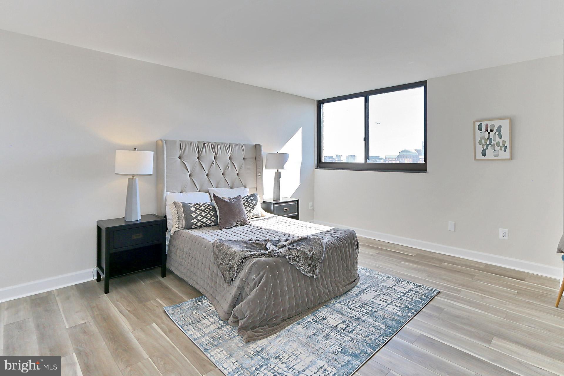 ARLINGTON RIDGE - Residential