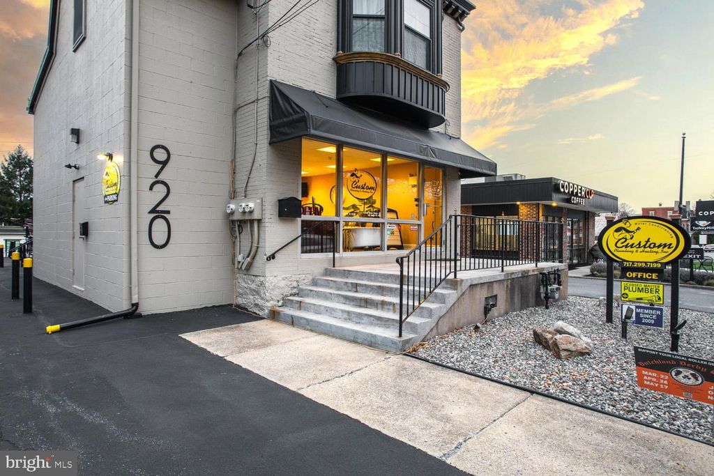 Photo of 920 Columbia Avenue, LANCASTER, PA 17603 (MLS # PALA2066414)